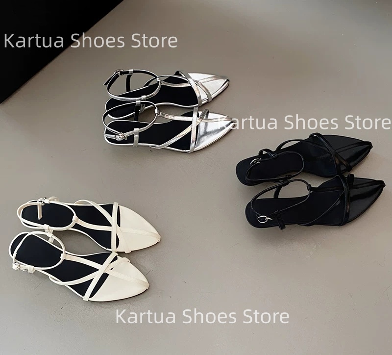 Leather Classic Strap - Sandal Wanita Kulit Paten Hitam dengan